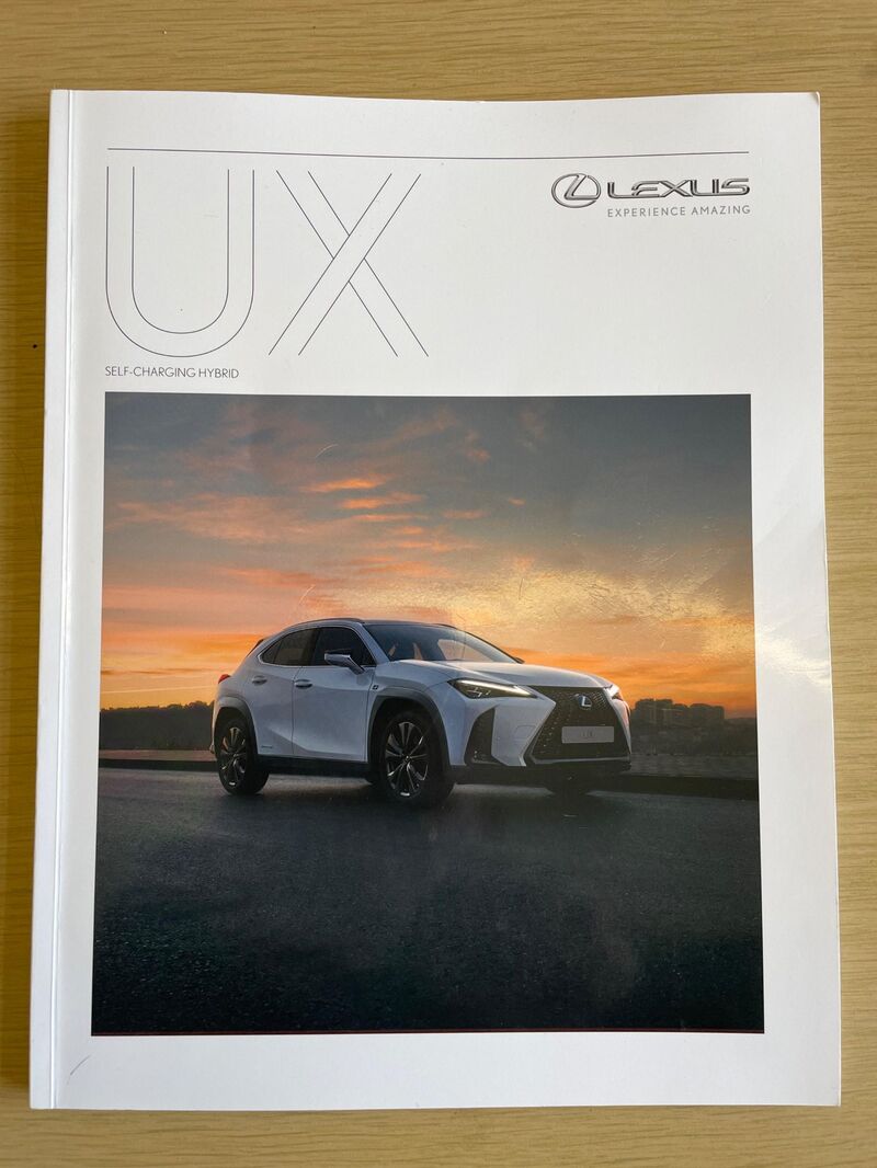 LEXUS UX 250H