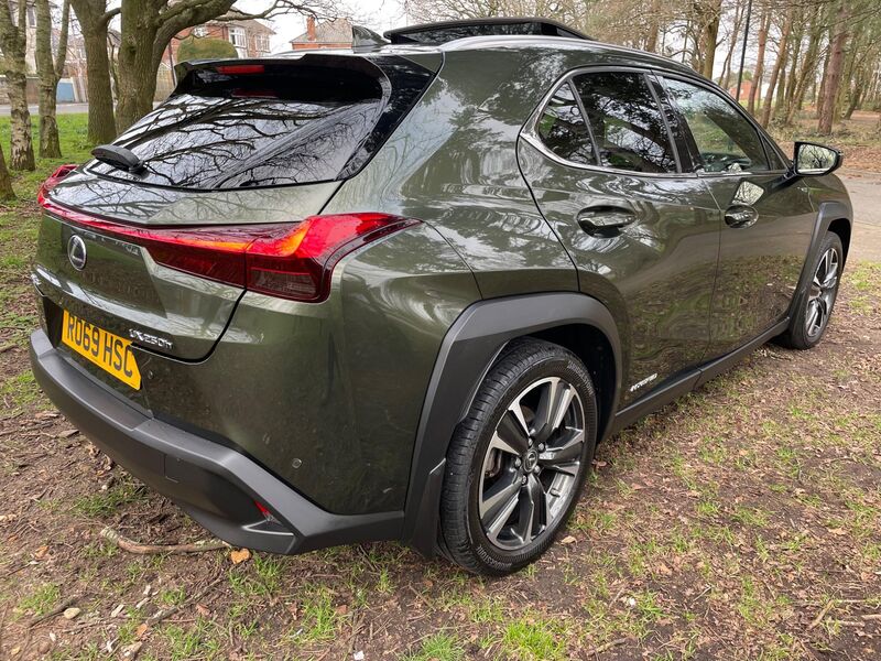 LEXUS UX 250H