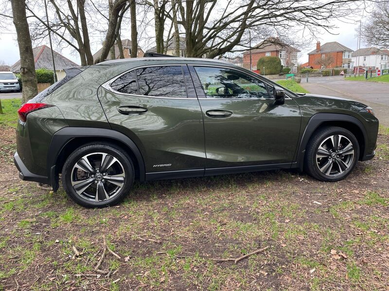 LEXUS UX 250H