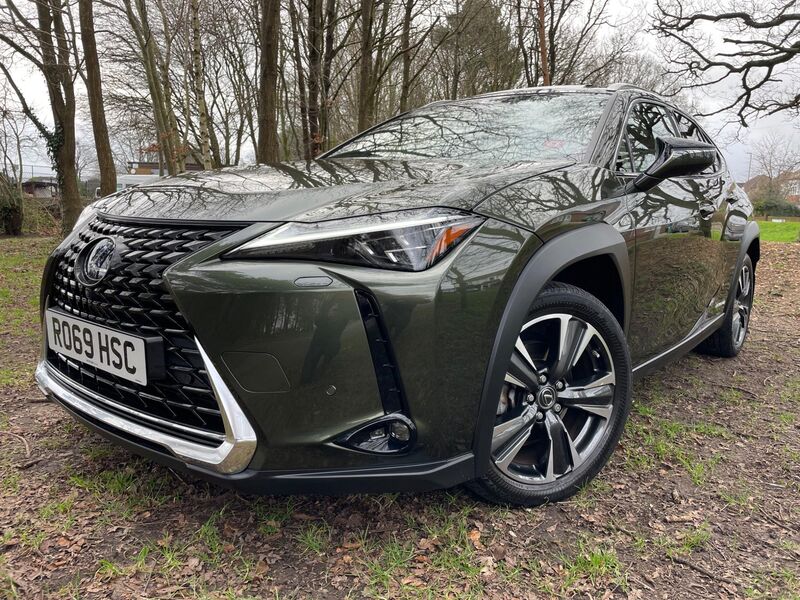 LEXUS UX 250H