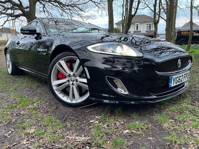 JAGUAR XKR