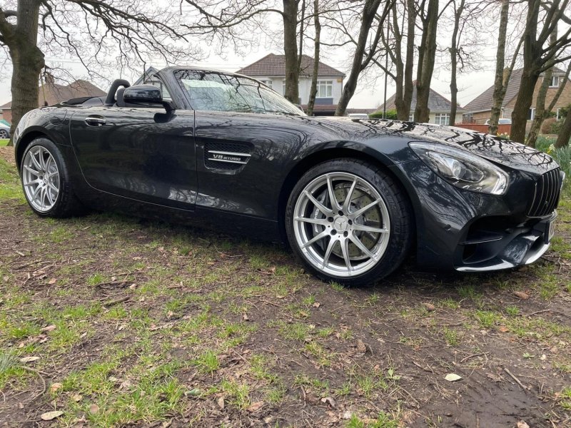 MERCEDES-BENZ AMG GT