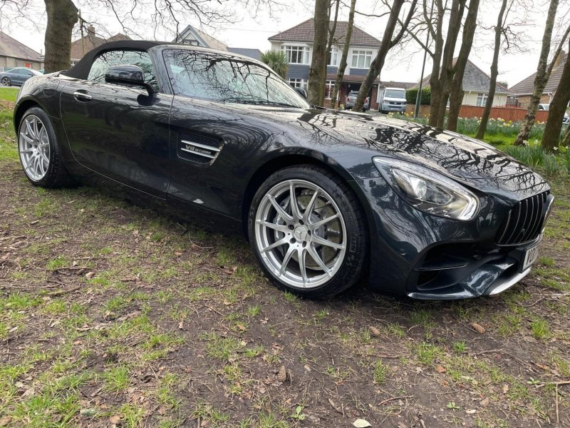MERCEDES-BENZ AMG GT