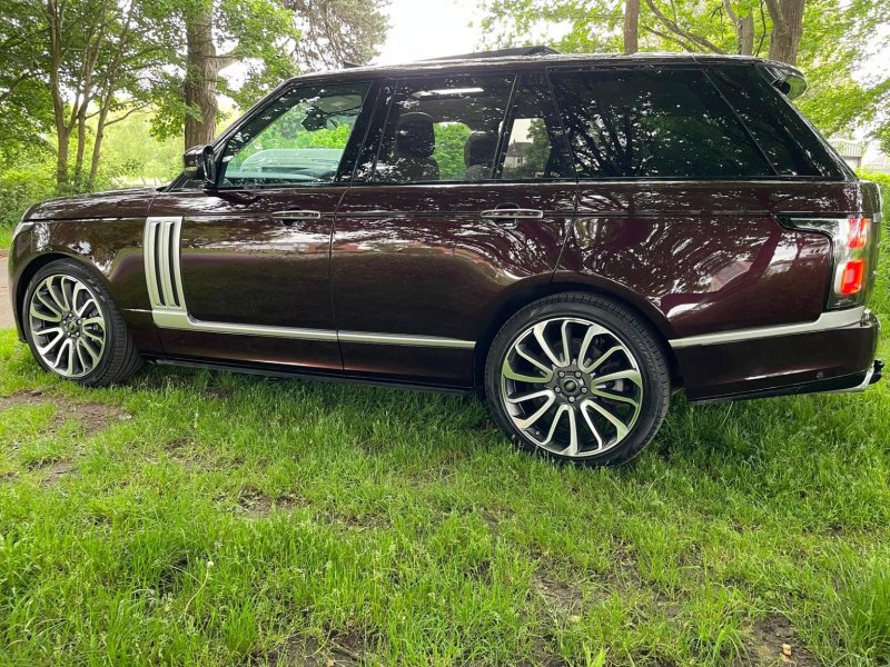 LAND ROVER RANGE ROVER