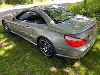 MERCEDES-BENZ SL