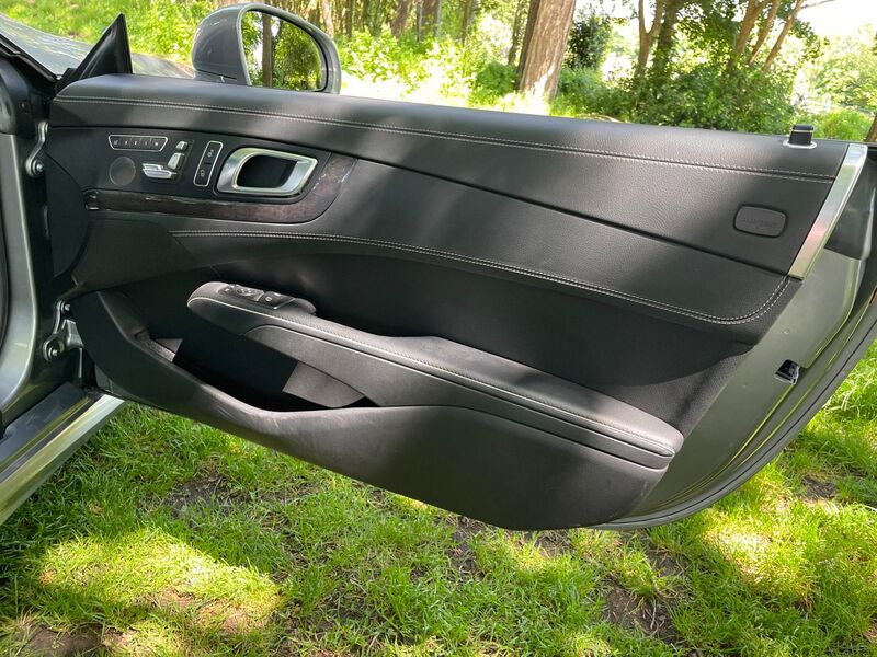 MERCEDES-BENZ SL