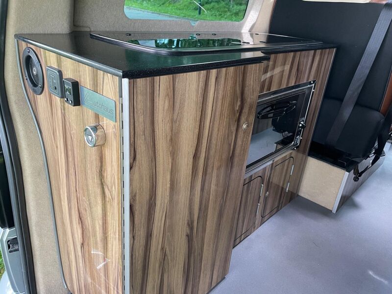 VOLKSWAGEN T28
