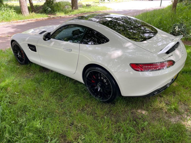 MERCEDES-BENZ AMG GT