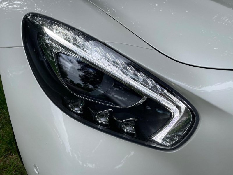 MERCEDES-BENZ AMG GT