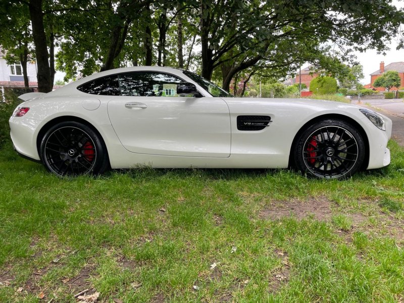 MERCEDES-BENZ AMG GT