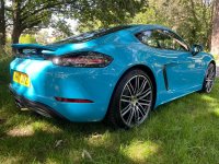 PORSCHE 718