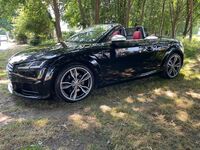 AUDI TTS