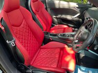 AUDI TTS