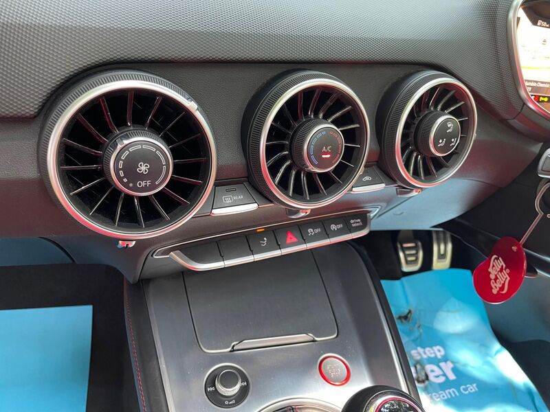 AUDI TTS