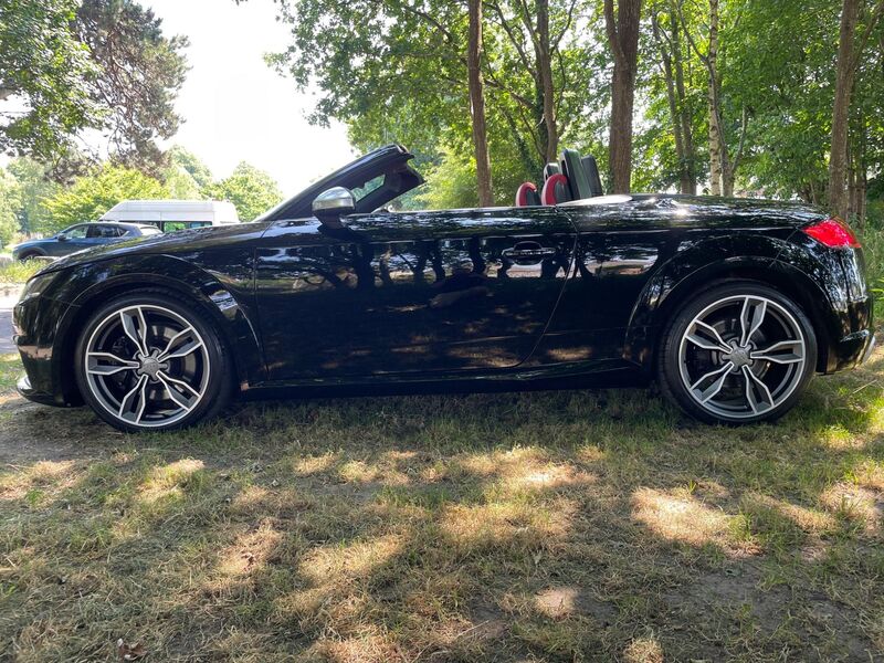 AUDI TTS