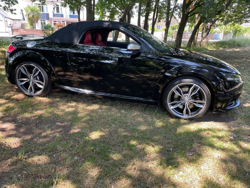 AUDI TTS