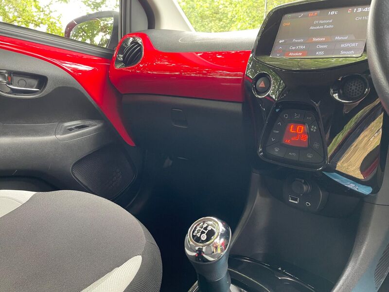 TOYOTA AYGO