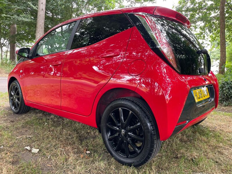 TOYOTA AYGO