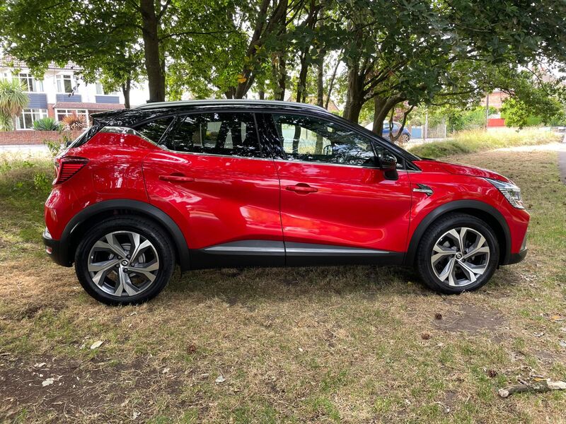 RENAULT CAPTUR