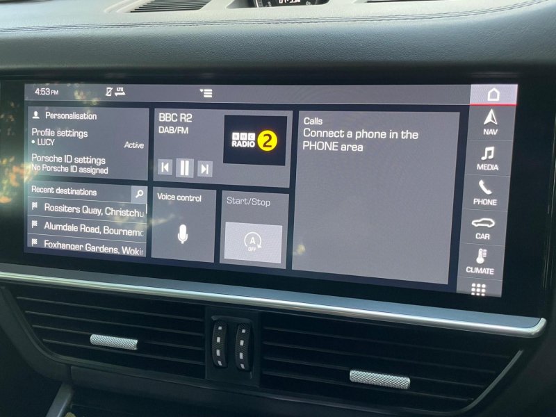 PORSCHE CAYENNE