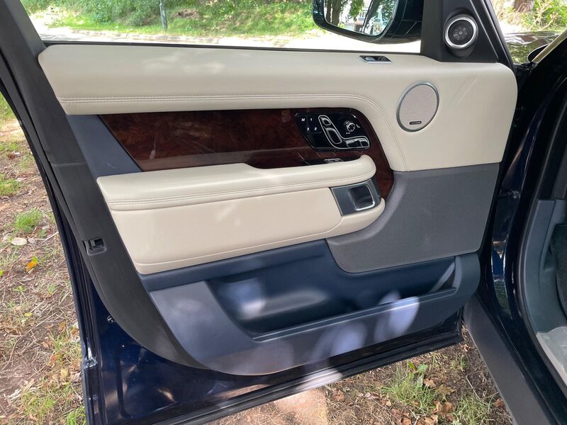 LAND ROVER RANGE ROVER