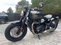 TRIUMPH Bobber