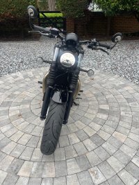 TRIUMPH Bobber