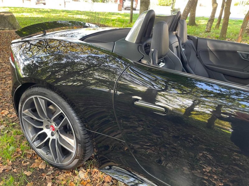 JAGUAR F-TYPE