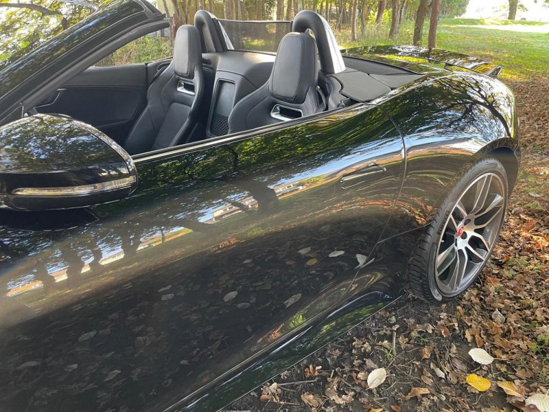 JAGUAR F-TYPE