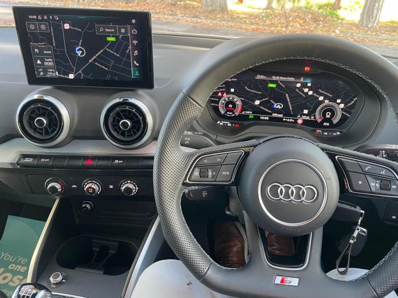AUDI Q2