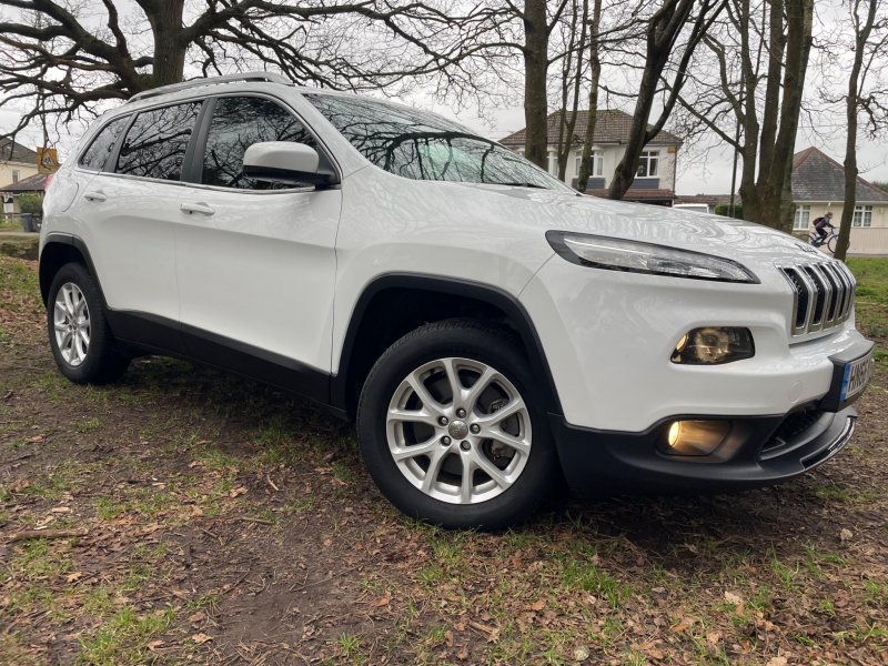 JEEP CHEROKEE