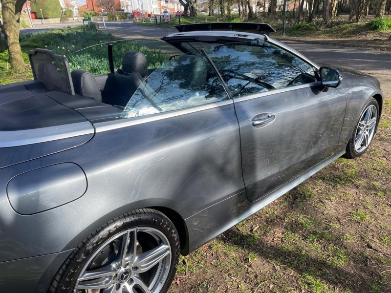 MERCEDES-BENZ E CLASS