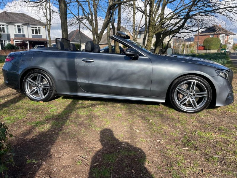 MERCEDES-BENZ E CLASS