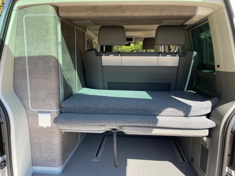 VOLKSWAGEN CALIFORNIA