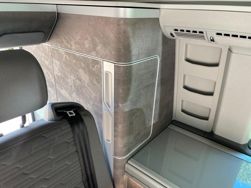 VOLKSWAGEN CALIFORNIA