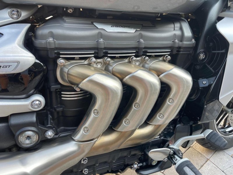 TRIUMPH Rocket III