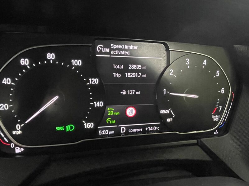 BMW 1 SERIES