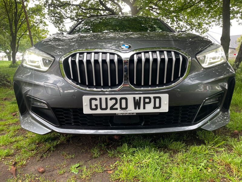 BMW 1 SERIES