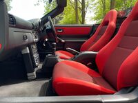 TOYOTA MR2