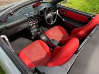 TOYOTA MR2
