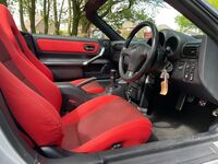 TOYOTA MR2