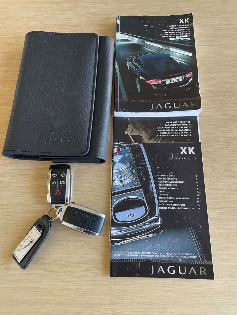 JAGUAR XKR