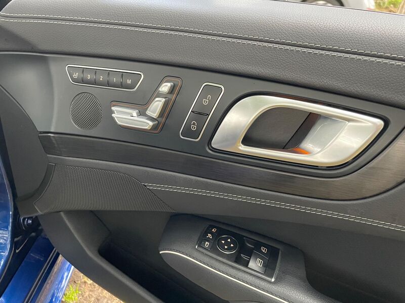 MERCEDES-BENZ SL