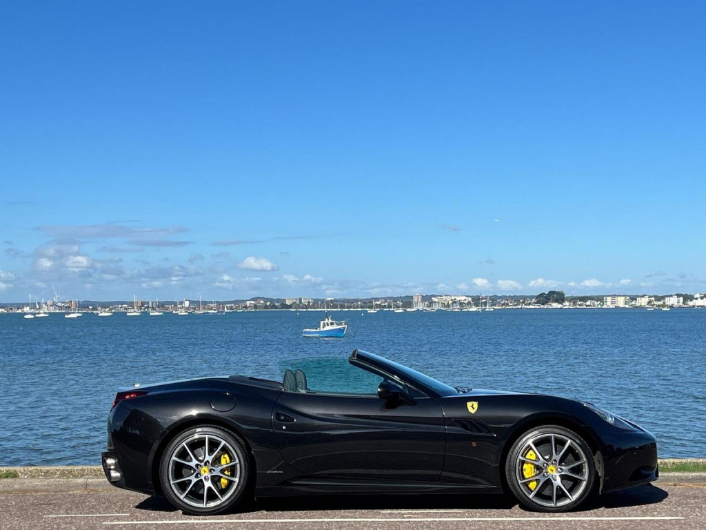 2011 Ferrari California